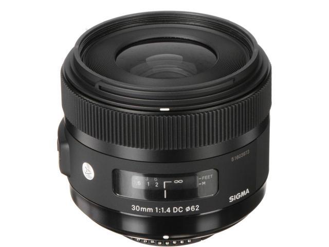 Sigma 30mm f/1.4 DC HSM Art Lens for Nikon Bundle