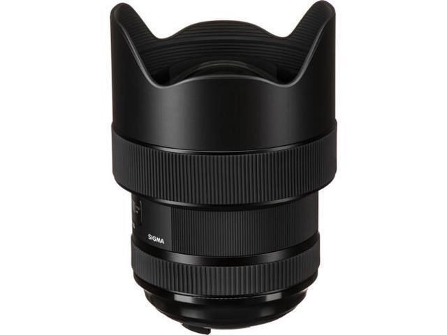 Sigma 14-24mm f/2.8 DG HSM Art Lens for Nikon F Bundle