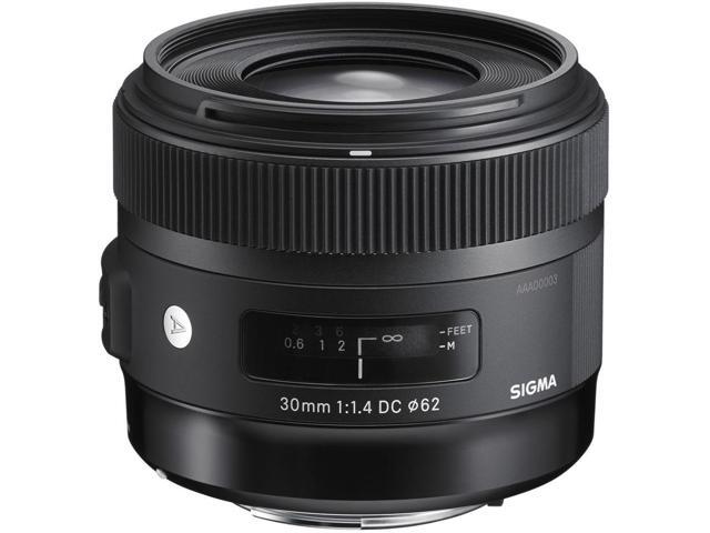 Sigma 30mm f/1.4 DC DN Contemporary Lens for Nikon Z Bundle