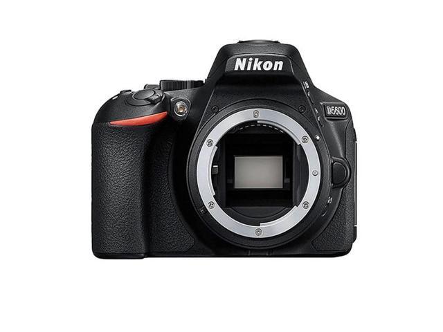 Nikon D5600 DSLR Camera Advanced Bundle Body W/ Bag, Extra Battery, LED Light, Mic, and More - (Intl Model)