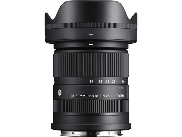 Sigma 18-50mm f/2.8 DC DN Contemporary Lens for Leica L + Bundle