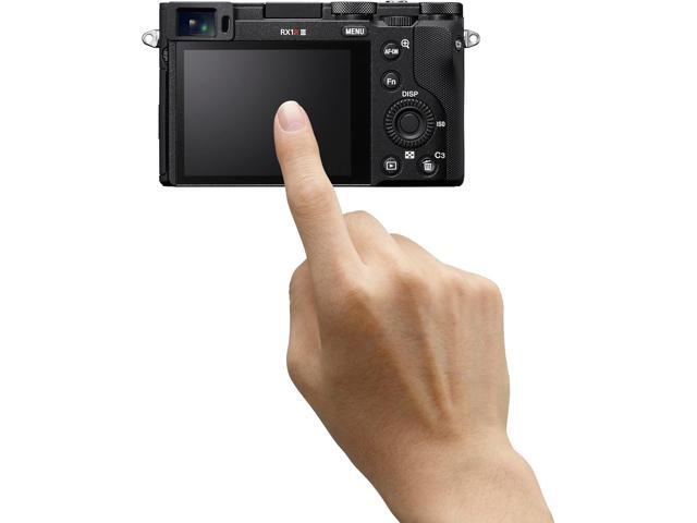 Sony RX1R III Full-Frame Premium Compact Camera Optimized with 61 MP CMOS Sensor, ZEISS Sonnar T* 35mm F2 Lens, BIONZ XR Processor and AI-Based...