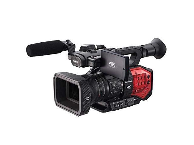 Panasonic AG-DVX200 4K Camcorder with Four Thirds Sensor and Integrated Zoom Lens Plus Bundle