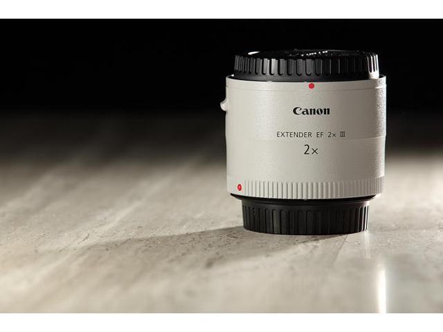 Canon Extender EF 2X III (Intl Model) + Cleaning Kit