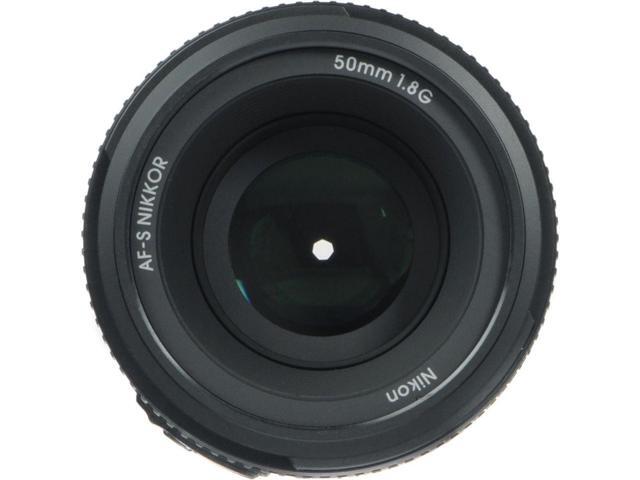 Nikon AF-S NIKKOR 50mm f/1.8G Camera Lens (Intl Model) + 3 Pcs Filter Kit + Cleaning Kit