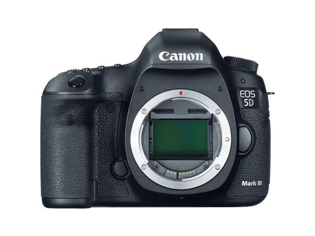 Canon EOS 5D Mark III DSLR Camera (Body Only) + Tripod + Wireless Remote + Condenser Microphone + Case + Wrist Strap + Card Reader - Intl Model