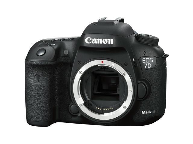 Canon EOS 7D Mark II DSLR Camera (Body Only) + 2 Year Accidental Warranty