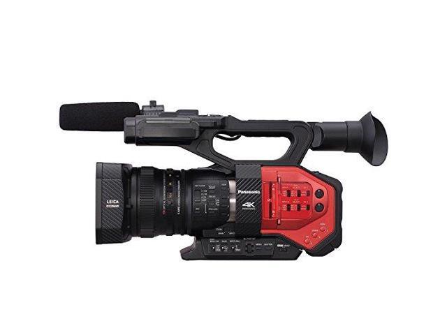 Panasonic AG-DVX200 4K Camcorder with Four Thirds Sensor and Integrated Zoom Lens Plus Bundle