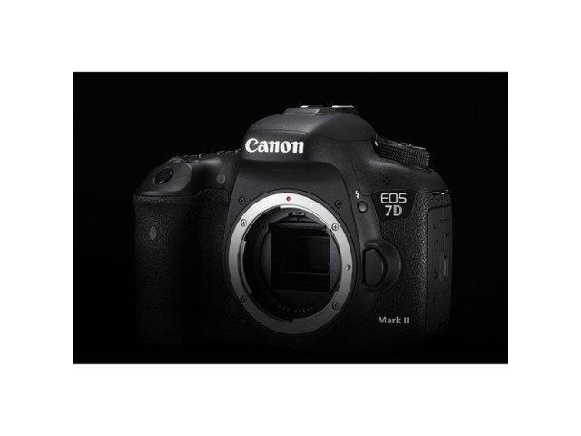 Canon EOS 7D Mark II DSLR Camera (Intl Model) (9128B002) - Starter Bundle