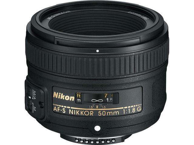 Nikon AF-S NIKKOR 50mm f/1.8G Camera Lens (Intl Model) + 3 Pcs Filter Kit + Cleaning Kit