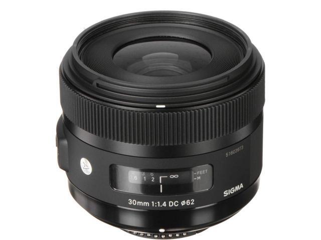 Sigma 30mm f/1.4 DC HSM Art Lens for Nikon for Nikon F Mount + Accessories (International Model with 2 Year Warranty)