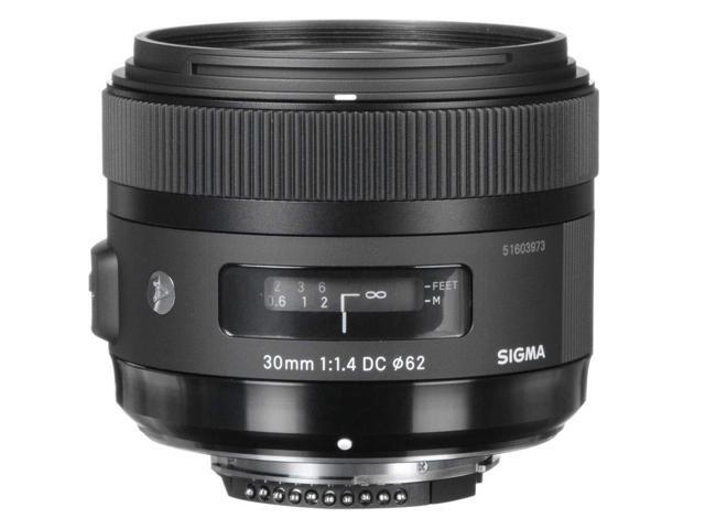 Sigma 30mm f/1.4 DC HSM Art Lens for Nikon for Nikon F Mount + Accessories (International Model with 2 Year Warranty)