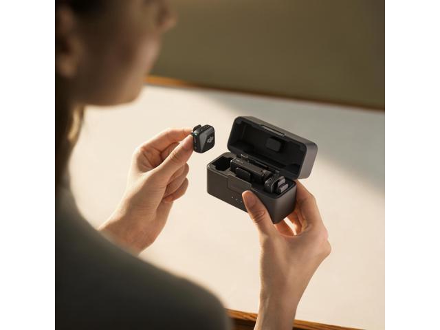 DJI - Mic Mini Wireless Omnidirectional Microphone System - Black - image 9