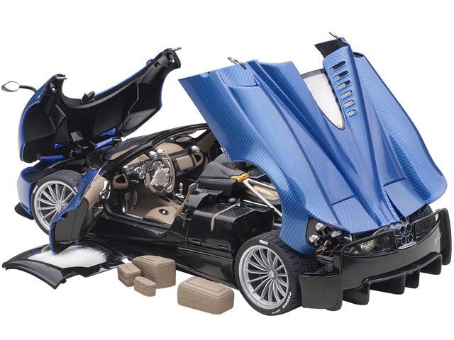 Pagani Huayra Roadster Blue Tricolore Carbon Fiber with Black Top with Luggage Set 1/18 Scale Model Car by Autoart