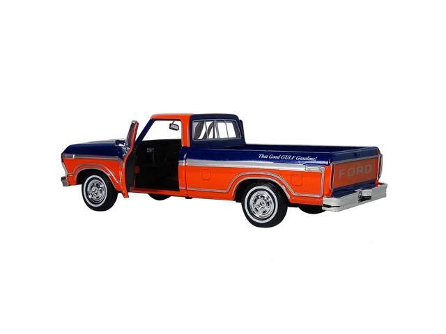 1979 Ford F-150 Custom Pickup Truck 'Gulf' Dark Blue and Orange 1/24 Diecast Model Car by Motormax