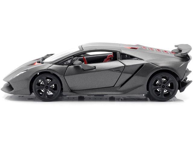 Lamborghini Sesto Elemento Matt Grey 1/24 Diecast Car Model by Bburago