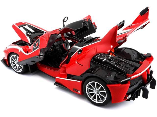 Ferrari FXX-K #10 Red 1/18 Diecast Model Car by Bburago
