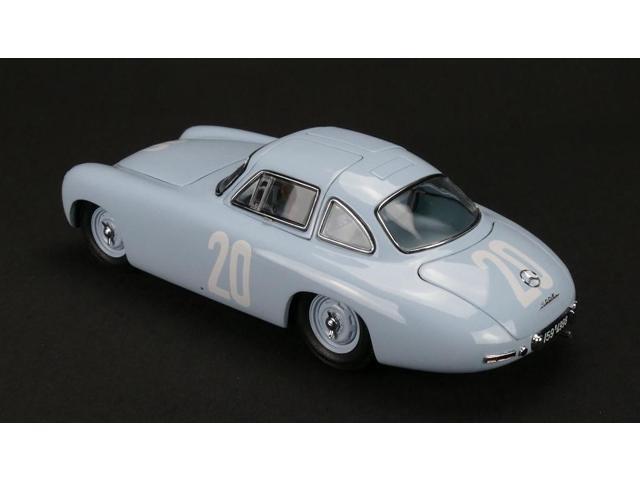 Mercedes 300 SL #20 Blue Grand Prix of Bern 1952 Limited to 1500 pieces Worldwide 1/18 Diecast Model Car by CMC