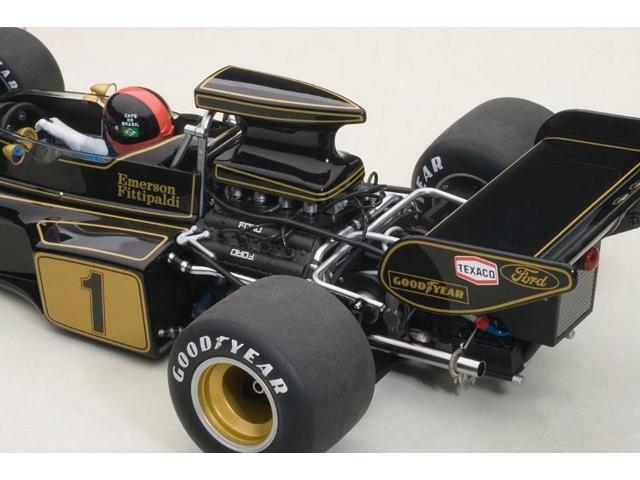 Lotus 72E 1973 Emerson Fittipaldi #1 with Driver Figure in Cockpit 1/18 Model Car by Autoart