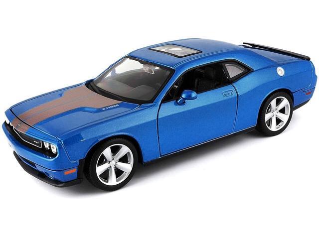 2008 Dodge Challenger SRT8 Blue Metallic 1/24 Diecast Model Car by Maisto