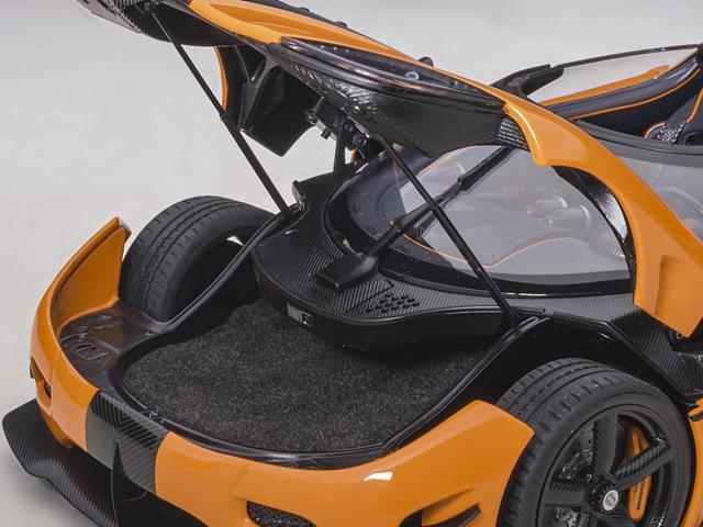 Koenigsegg Agera RS Cone Orange with Black Carbon Accents 1/18 Model Car by Autoart