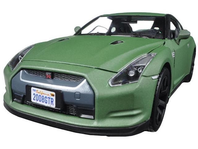 2008 Nissan GT-R R35 Matt Green 1/24 Diecast Model Car by Motormax