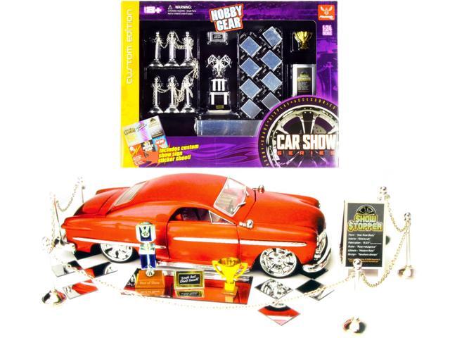 'Car Show Trophy Winner' Accessories Set for 1/24 Model Cars by Phoenix Toys