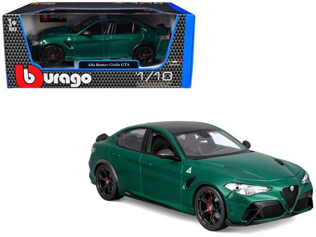 Alfa Romeo Giulia GTA Green Metallic with Carbon Top 1/18 Die Cast Model Car by Bburago