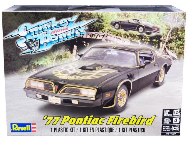 Level 4 Model Kit 1977 Pontiac Firebird 'Smokey and the Bandit' (1977) Movie 1/25 Scale Model Car by Revell