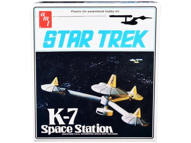Skill 2 Model Kit K-7 Space Station 'Star Trek' (1966-1969) TV Series 1/7600 Scale Model by AMT