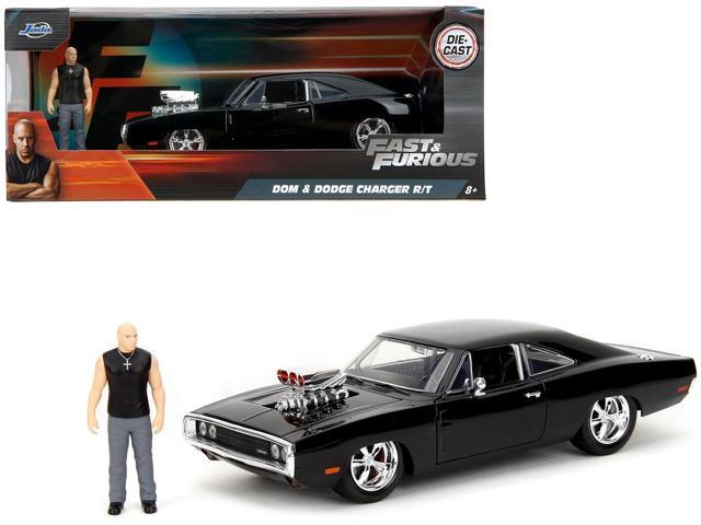 Dodge Charger R/T Black with Dom Diecast Figure 'Fast & Furious' (2009) Movie 'Hollywood Rides' Series 1/24 Diecast Model Car by Jada