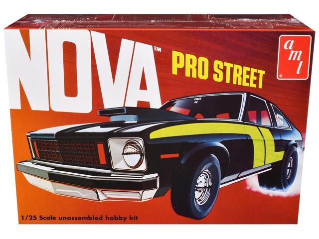 AMT 1/25 Scale 1976 Chevrolet Nova Pro Street Plastic Model Kit Skill Level 2