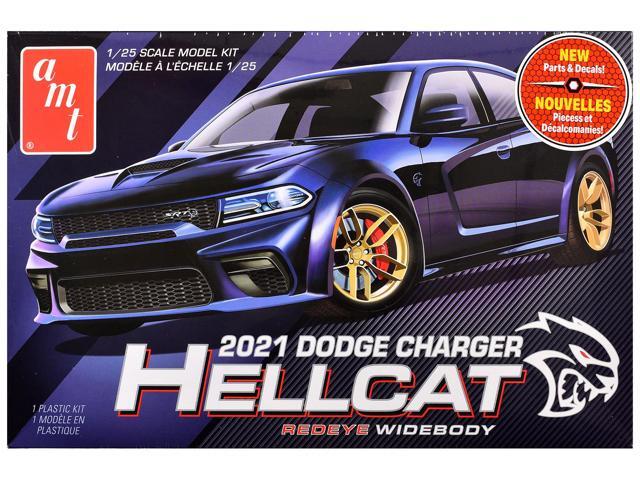 Skill 2 Model Kit of 2021 Dodge Charger Hellcat Redeye Widebody 1/25 Plastic Model by AMT
