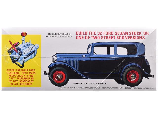 Skill 2 Model Kit 1932 Ford Tudor Sedan 'Street Rods' Series 1/25 Scale Model by AMT