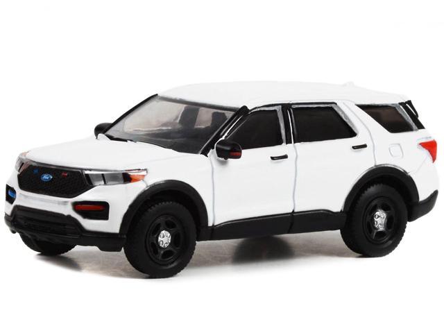 2022 Ford Police Interceptor Utility White 'Hot Pursuit' 'Hobby Exclusive' Series 1/64 Diecast Model Car by Greenlight