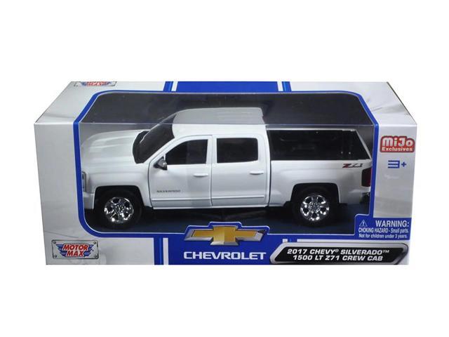2017 Chevrolet Silverado 1500 LT Z71 Crew Cab Pickup Truck White 1/27 Diecast Model Car by Motormax
