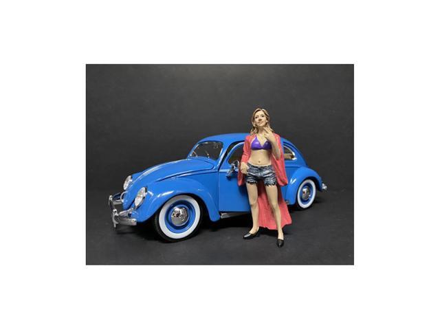 'Partygoers' Figurine VIII for 1/24 Scale Models by American Diorama