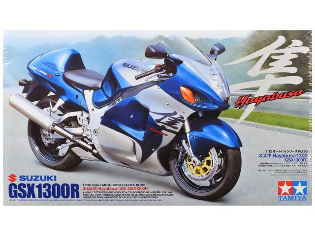 Model Kit Suzuki GSX1300R Hayabusa Motorcycle 1/12 Scale Model by Tamiya