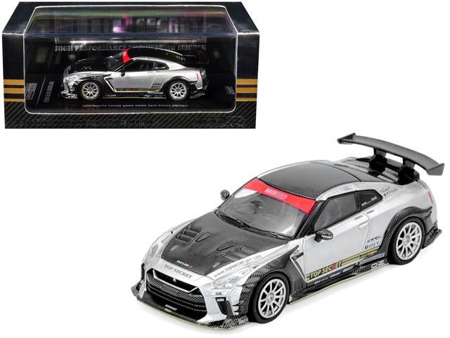 Nissan GT-R (R35) Top Secret Silver Met w/Carbon Hood & Top 'Tokyo Auto Salon Hong Kong' 1/64 Diecast Model Car by Inno Models