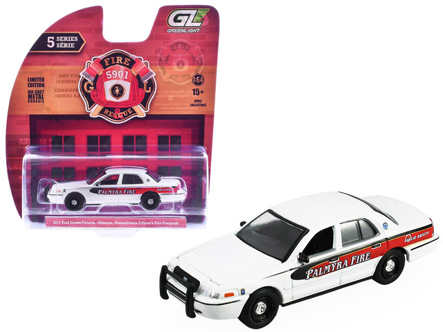 2011 Ford Crown Victoria 'Palmyra, Pennsylvania Citizen's Fire Company' White with Graphics 1/64 Diecast Model Car by Greenlight