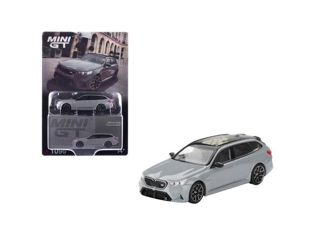 BMW M5 Touring Brooklyn Gray Metallic with Sunroof 1/64 Diecast Model Car by Mini GT