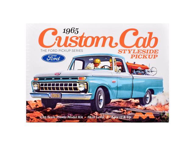 Skill 3 Model Kit 1965 Ford Custom Cab Styleside Pickup Truck 1/25 Scale Model by Moebius