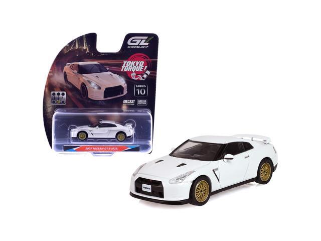 2007 Nissan GT-R (R35) Pearl White with Gold Wheels 'Tokyo Torque' Series 10 1/64 Diecast Model Car by Greenlight