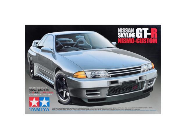 Model Kit Nissan Skyline GT-R (R32) Nismo-Custom 1/24 Scale Model by Tamiya