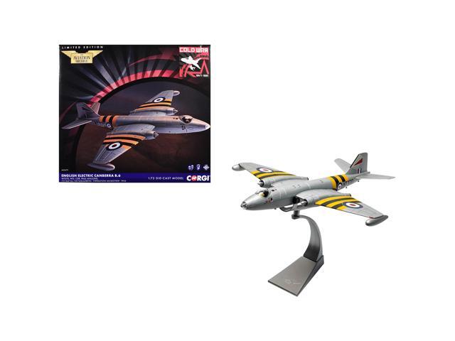 English Electric Canberra B.6 Aircraft 'Operation Musketeer' (1956) Royal Air Force 1/72 Diecast Model Car by Corgi