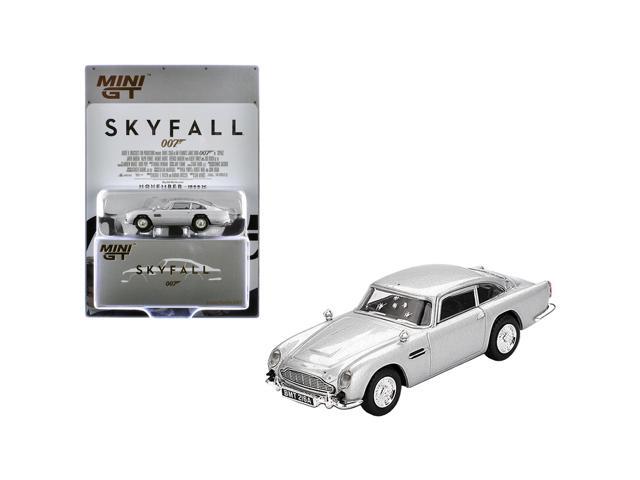 Aston Martin DB5 RHD Birch Silver Metallic (Damaged) 007 James Bond 'Skyfall' (2012) 1/64 Diecast Model Car by Mini GT