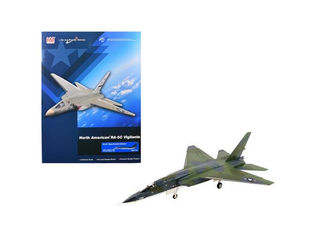 North American RA-5C Vigilante Aircraft 'Experimental Scheme, USS Constellation' 1966 US Navy 1/72 Diecast Model by Hobby Master