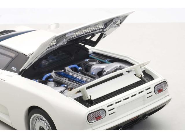 Bugatti EB110 GT White 1/18 Diecast Model Car by Autoart