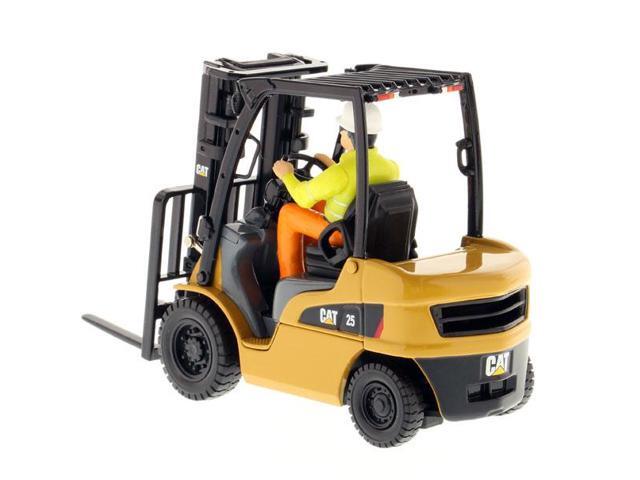 CAT Caterpillar DP25N DP/GP15-35N Range Lift Truck with Operator 'Core Classics' 1/25 Diecast Model by Diecast Masters
