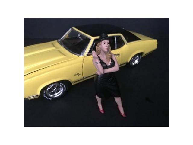'Hanging Out II' Patricia Figurine for 1/24 Scale Models by American Diorama